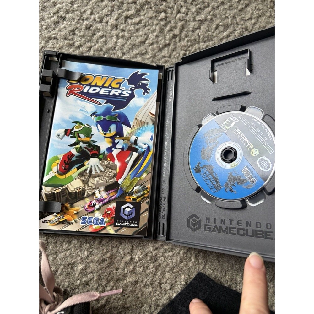 Sonic Riders (Nintendo GameCube, 2006) - CIB Tested - Picture 3 of 4